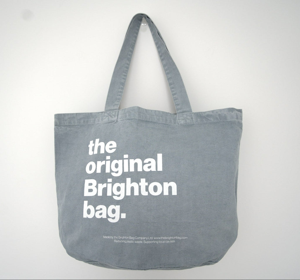 Sea blue Brighton bag - lifestyle