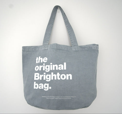 Sea blue Brighton bag - lifestyle