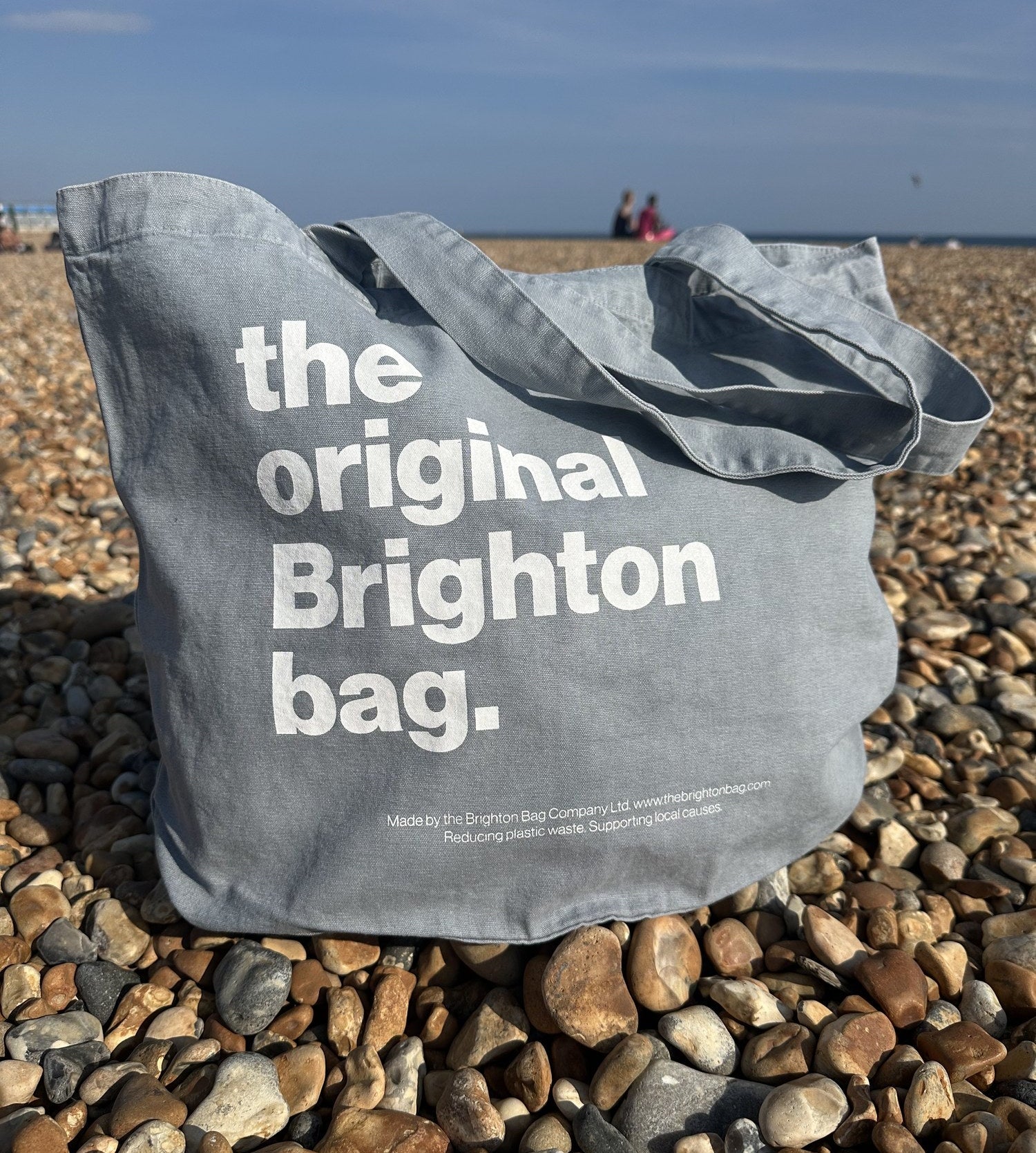 Sea blue Brighton bag - hanging on white